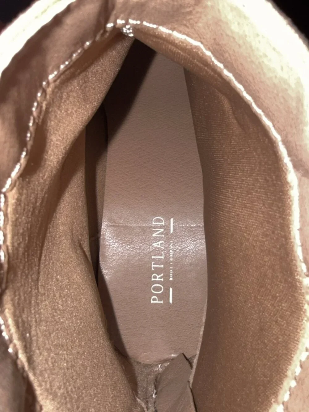 Women's Tan Boots SZ 10M, Portland brand